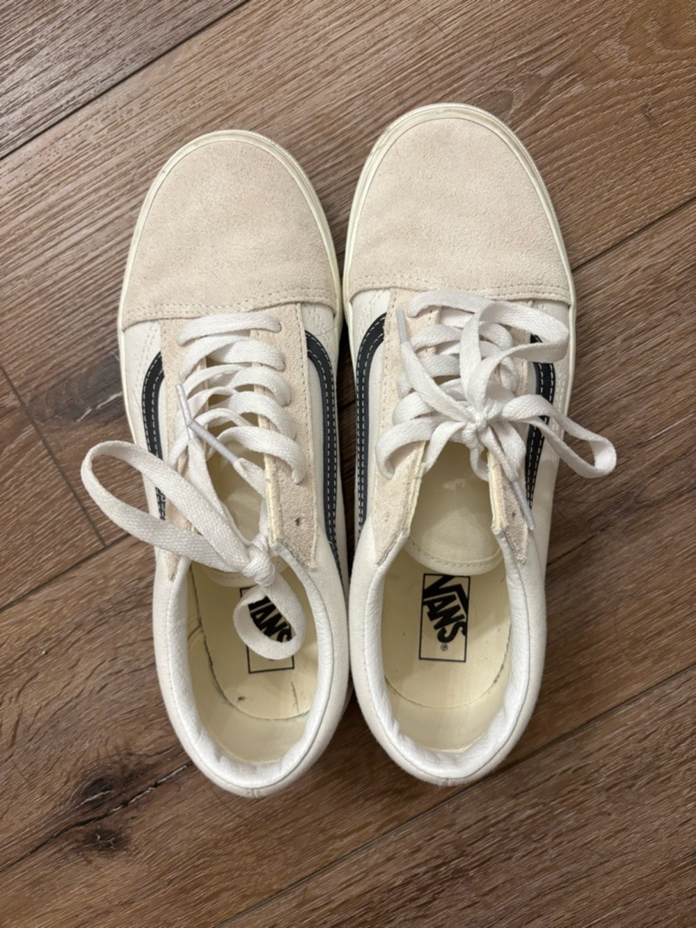 Vans Cream and Navy Blue Old Skool Low-Top